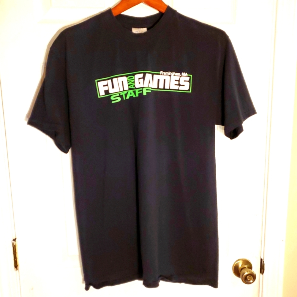 VTG 90s LT Adult Glow Fun and Games STAFF Video Arcade T-Shirt Framingham MA NOS